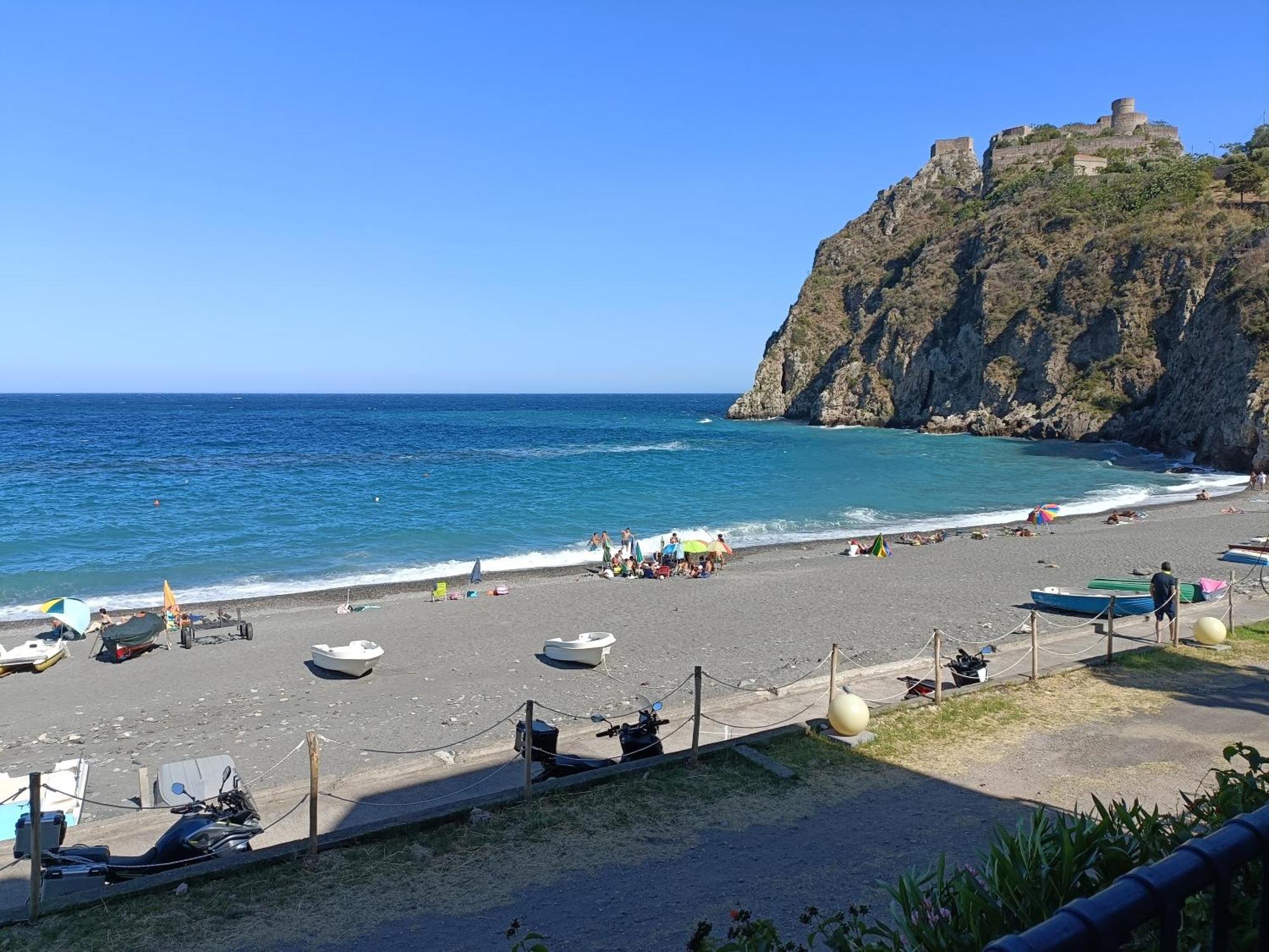 Casa Vacanze Margarita SantʼAlessio Siculo Exteriér fotografie